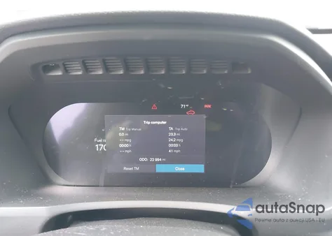 2024 Volvo Xc90 B5 Plus Bright Theme z USA, uszkodzony, nr VIN YV4L12PE1R1234921